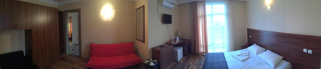 Guest House Smile Kobuleti Zimmer foto